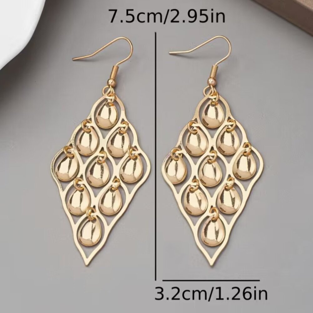 NEW - Pair of gold dangle earrings, Bohemian jewelry, dangle drop earrings - Picture 3 of 4